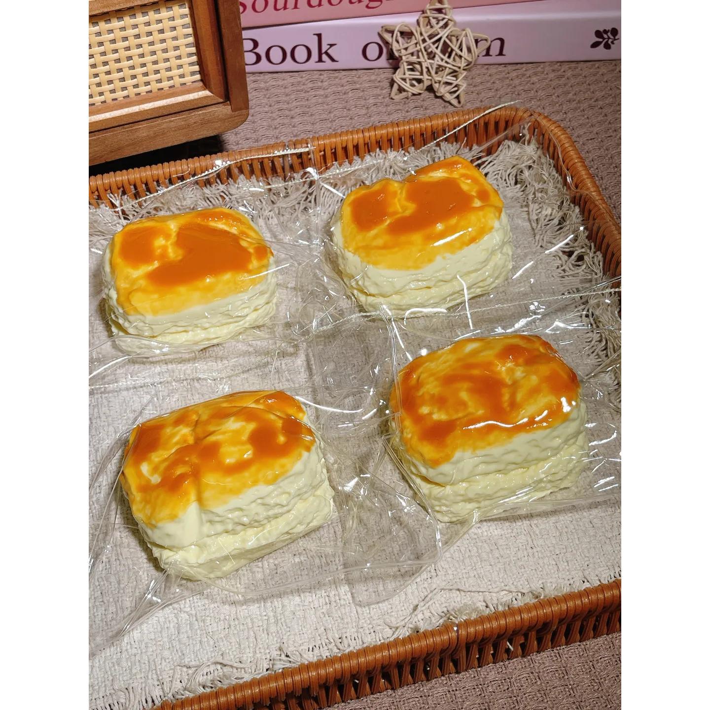Kawaii Scone Bread Slow-Rise Squishy Toy