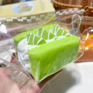 Handmade Guava Forest Squishy 🍈 Ultra-Thick Food-Grade Silicone Stress Relief Toy Cute Simulated Fo