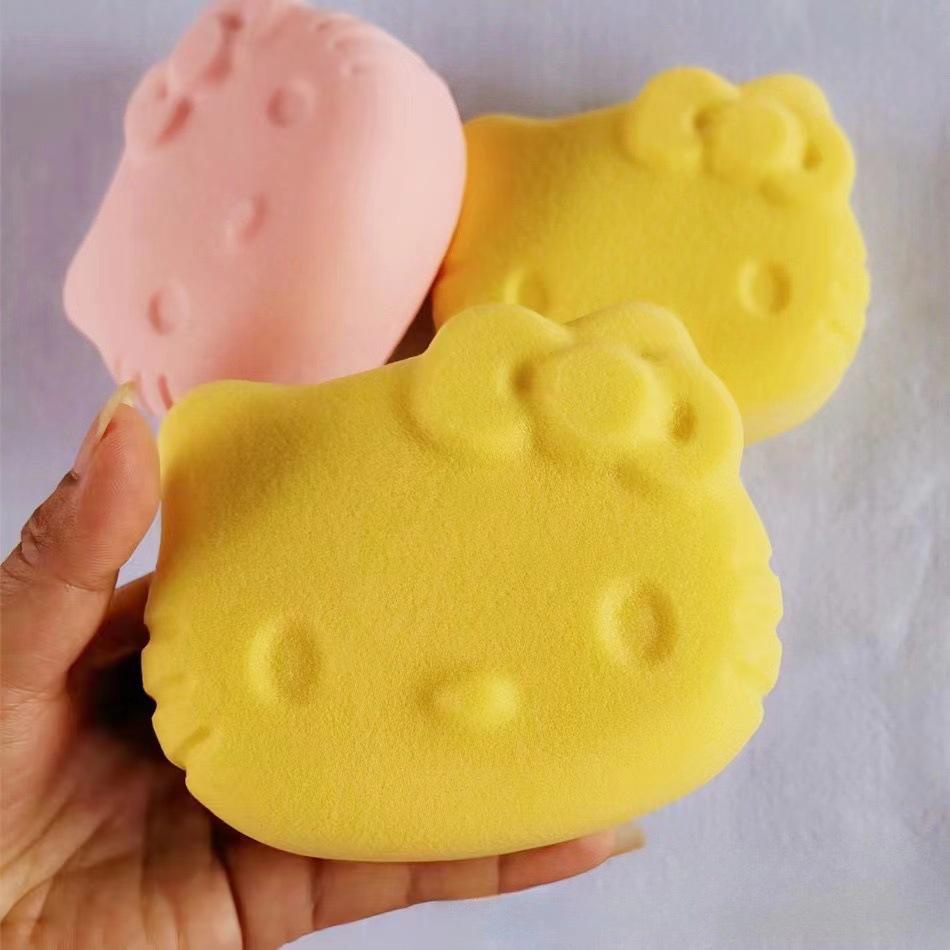 🍍 Handmade Super Soft Pineapple Toast Squishy | Slow Rebound Stress Relief Toy | Bubble Simulation - Image 3