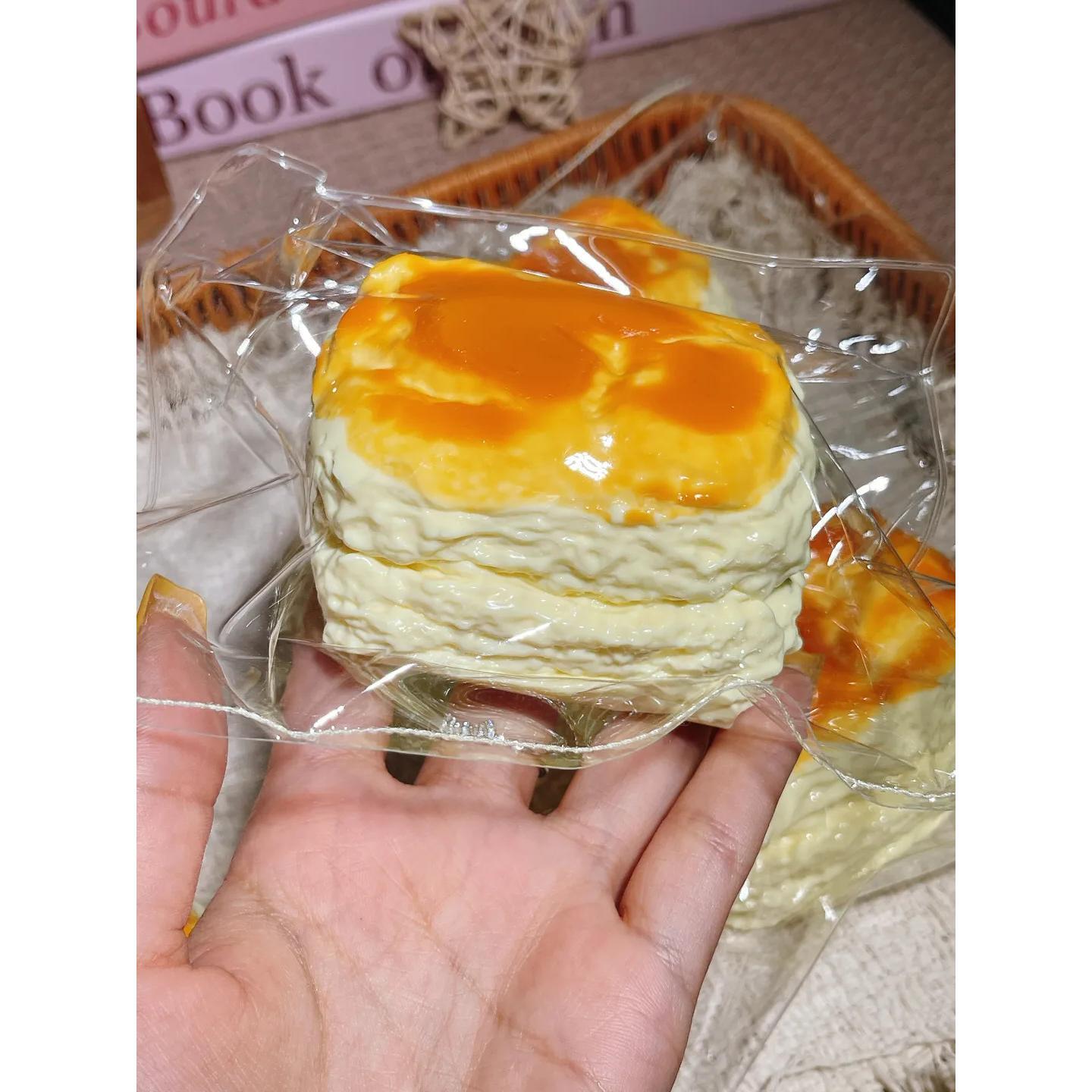 Kawaii Scone Bread Slow-Rise Squishy Toy - Image 5